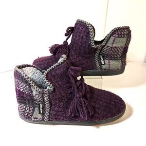 Mukluks purple slippers